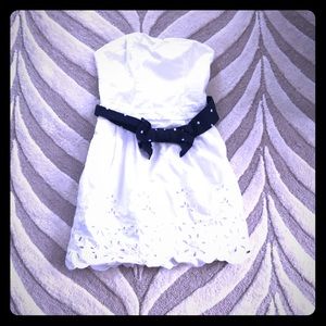 Hollister strapless dress with belt